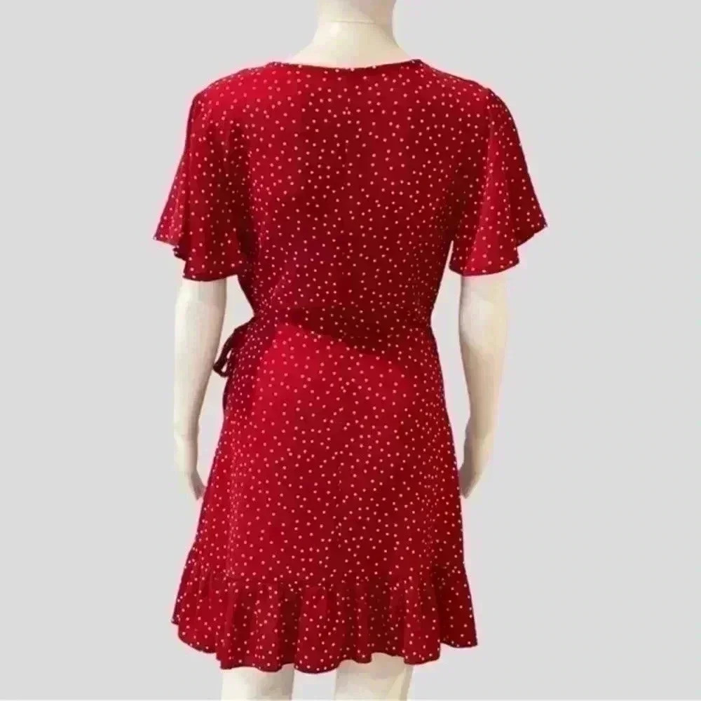 Short wrap dress from‎ Amazon - Picture 3 of 7